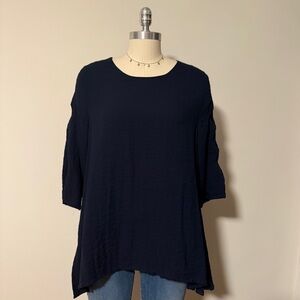 Lulu B Navy Blue Cutout Sleeves Tunic Top